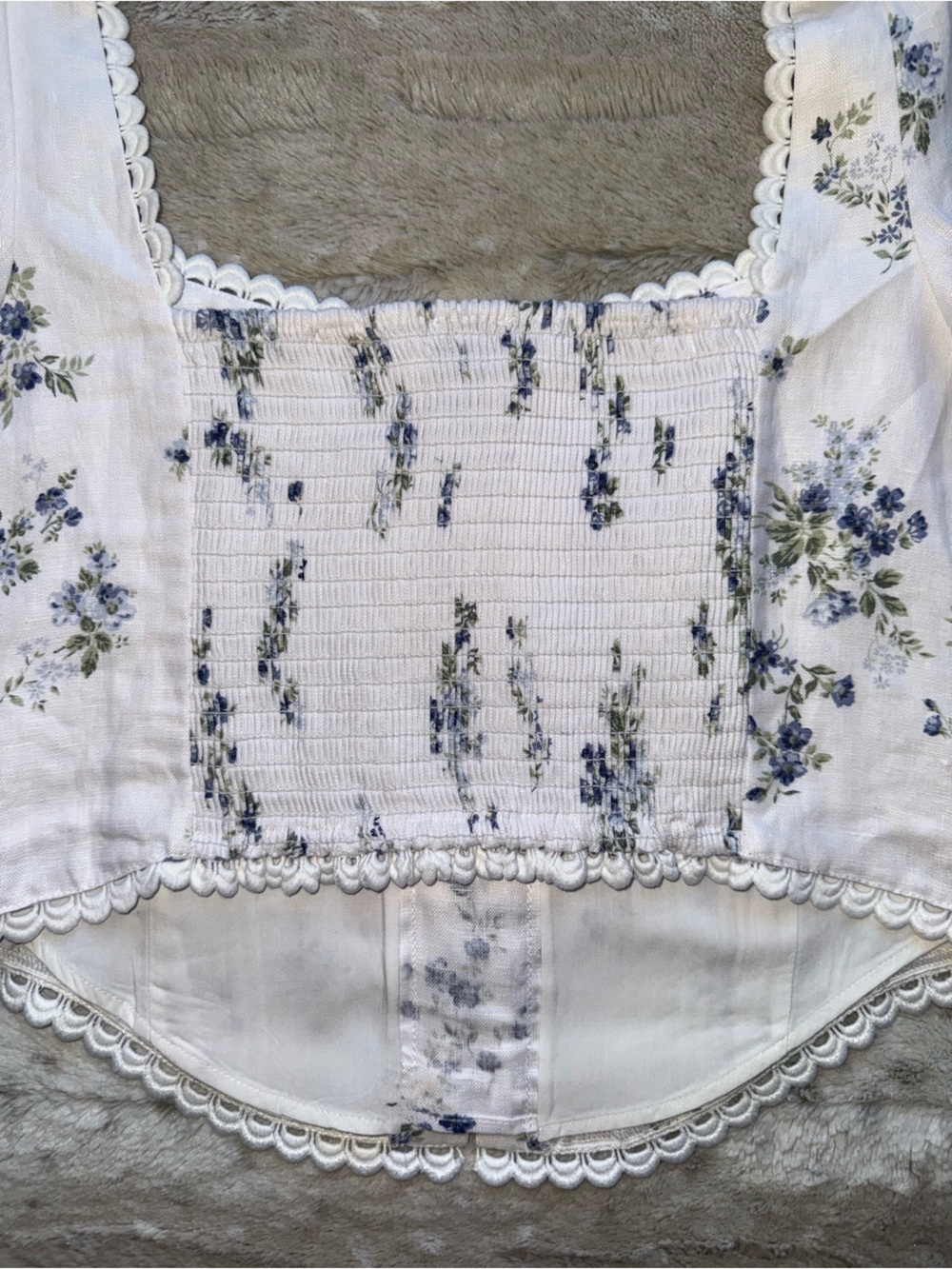 Reformation Simmie Linen Top in Floral
Linen Size 12 - Picture 6 of 13